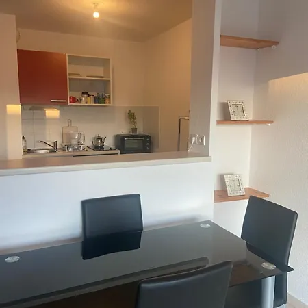 Apparemment Lumineux Proche De La Mer Apartment Beziers