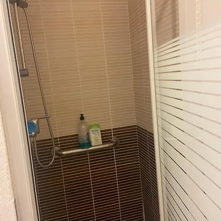 Apartment Apparemment Lumineux Proche De La Mer