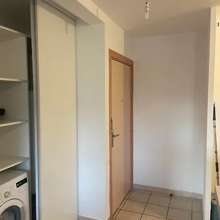 Apparemment Lumineux Proche De La Mer Beziers